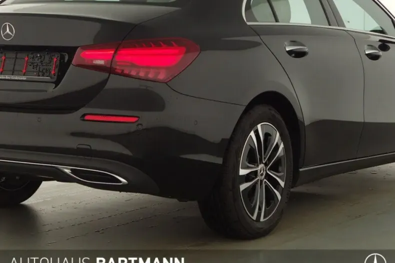 Mercedes-Benz A 180 din 2022 cu 20.000 km - oferta MER150286 - foto 4