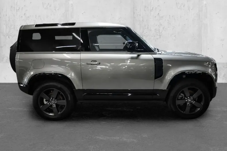 Land Rover Defender din 2023 cu 20.010 km - oferta LAN150288 - foto 6