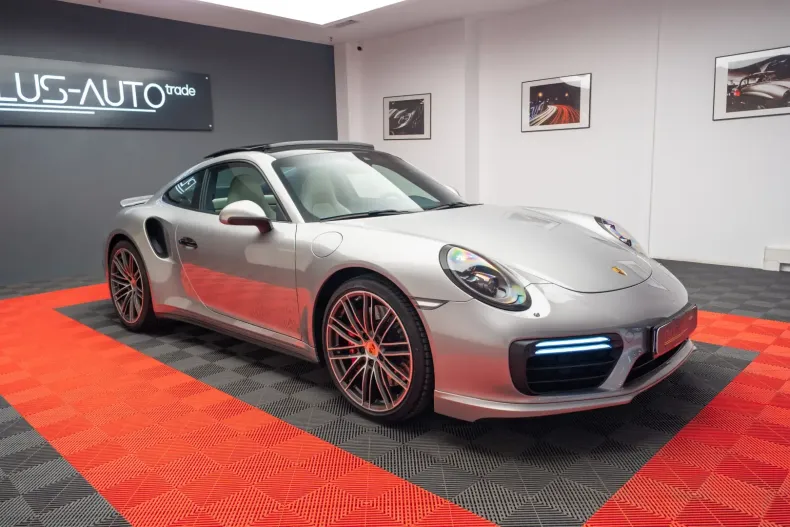 Porsche 911 din 2022 cu 13.947 km - oferta POR150290 - foto 1