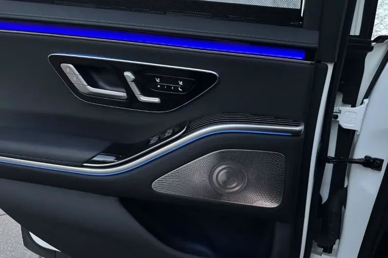 Mercedes-Benz S 580 din 2023 cu 31.000 km - oferta MER150292 - foto 31