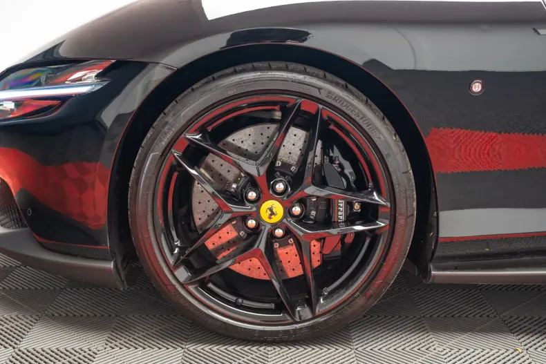 Ferrari Roma din 2023 cu 10.000 km - oferta FER150294 - foto 11