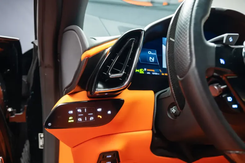 Ferrari Roma din 2023 cu 10.000 km - oferta FER150294 - foto 28