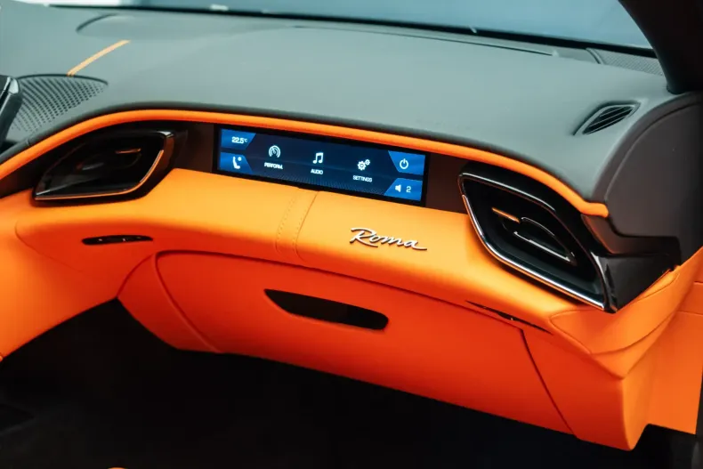 Ferrari Roma din 2023 cu 10.000 km - oferta FER150294 - foto 37