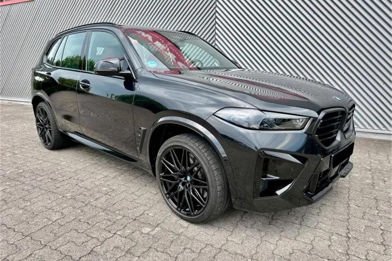 BMW X5 M din 2024 cu 9.900 km - oferta BMW150297 - foto 1