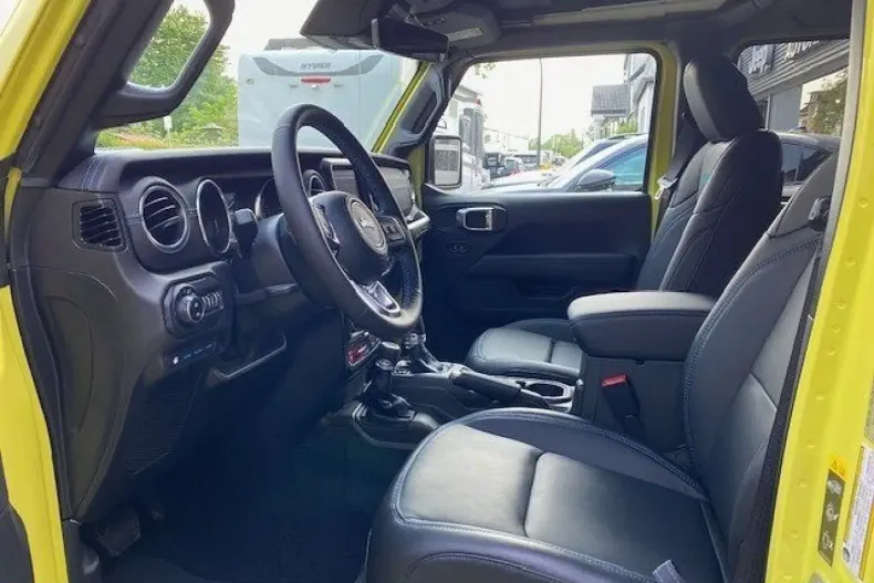 Jeep Wrangler din 2024 cu 18.990 km - oferta JEE150304 - foto 8