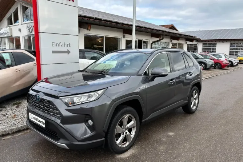 Toyota RAV4 din 2021 cu 76.500 km - oferta TOY150305 - foto 1