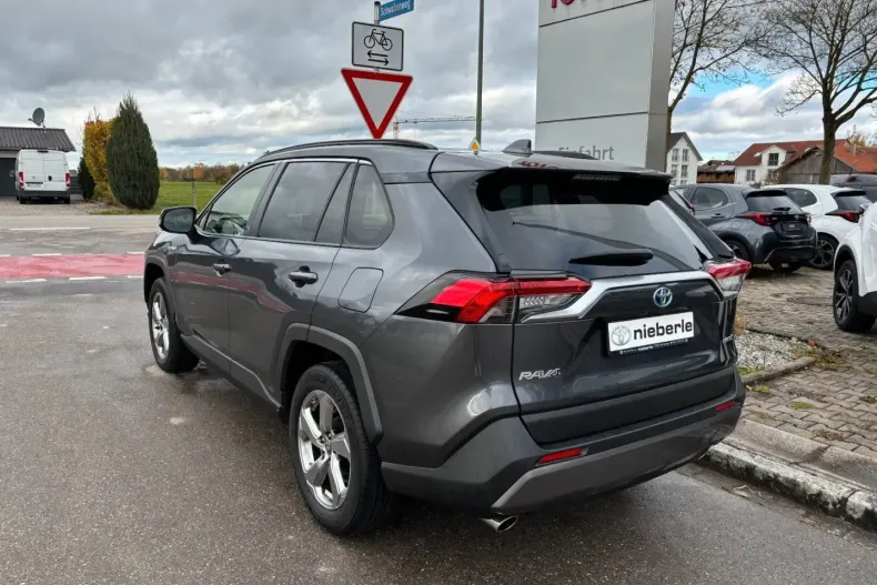 Toyota RAV4 din 2021 cu 76.500 km - oferta TOY150305 - foto 4