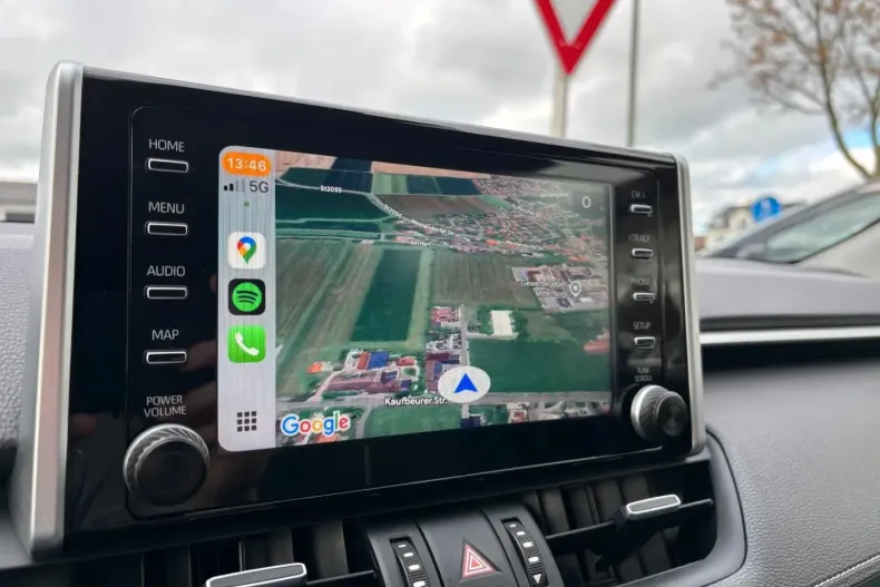 Toyota RAV4 din 2021 cu 76.500 km - oferta TOY150305 - foto 12