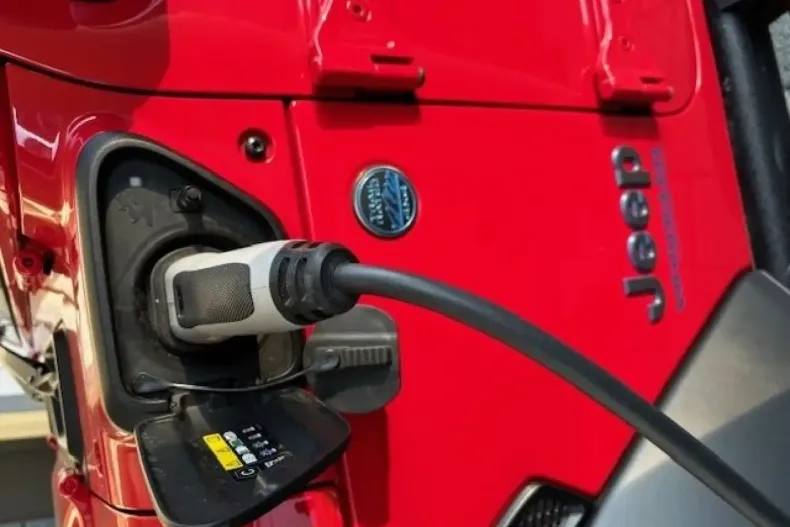 Jeep Wrangler din 2022 cu 27.300 km - oferta JEE150308 - foto 14