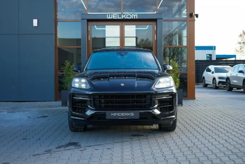 Porsche Cayenne din 2024 cu 41.370 km - oferta POR150312 - foto 12