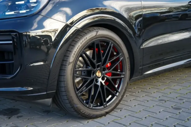 Porsche Cayenne din 2024 cu 41.370 km - oferta POR150312 - foto 16