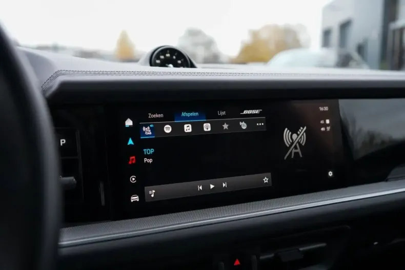 Porsche Cayenne din 2024 cu 41.370 km - oferta POR150312 - foto 27