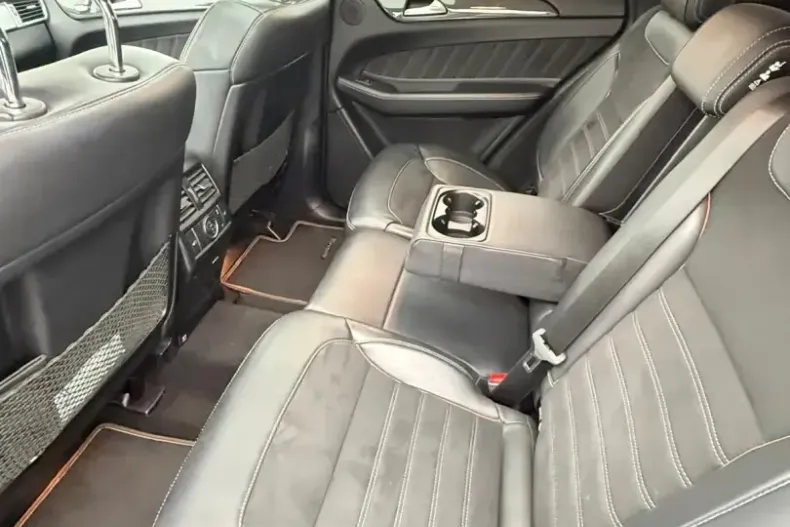 Mercedes-Benz GLE 43 AMG din 2020 cu 79.400 km - oferta MER150316 - foto 16