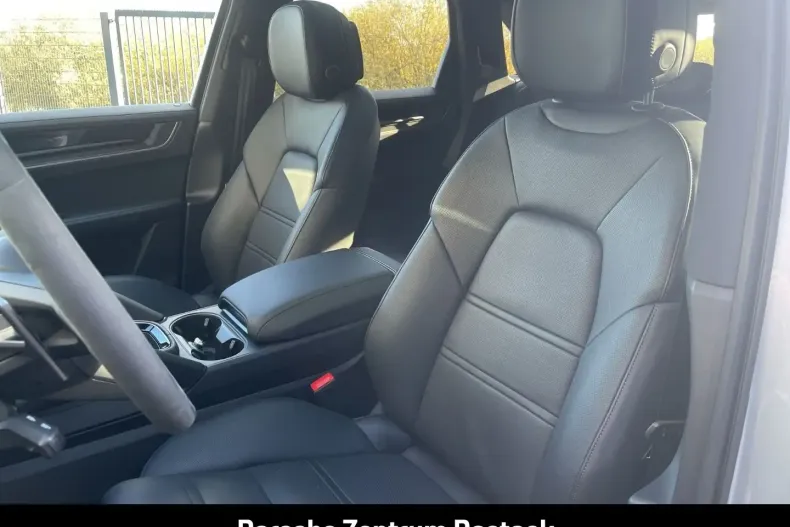 Porsche Cayenne din 2024 cu 11.410 km - oferta POR150322 - foto 8