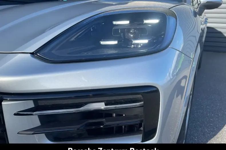 Porsche Cayenne din 2024 cu 11.410 km - oferta POR150322 - foto 28