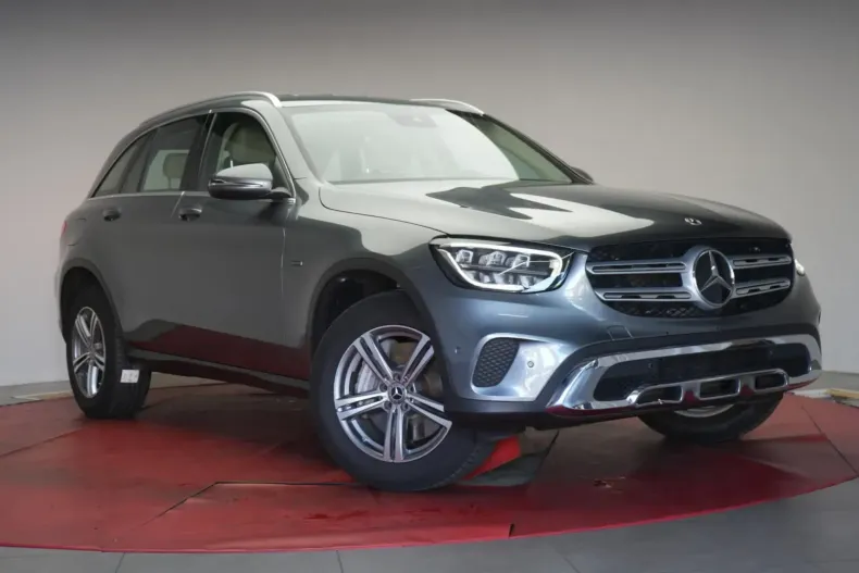 Mercedes-Benz GLC 300 din 2021 cu 21.000 km - oferta MER150330 - foto 1