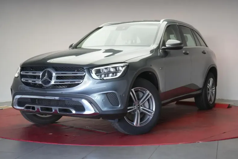 Mercedes-Benz GLC 300 din 2021 cu 21.000 km - oferta MER150330 - foto 3