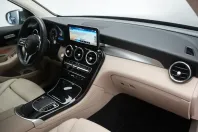 Mercedes-Benz GLC 300 din 2021 cu 21.000 km - oferta MER150330 - foto 7