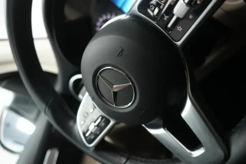 Mercedes-Benz GLC 300 din 2021 cu 21.000 km - oferta MER150330 - foto 23