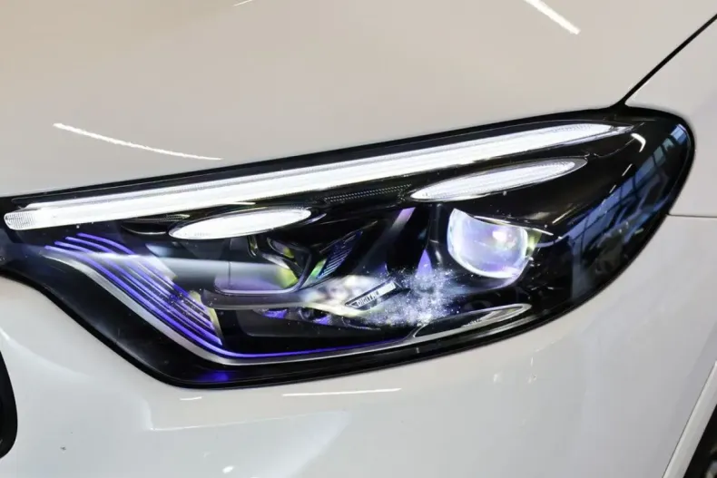 Mercedes-Benz GLC 400 din 2024 cu 29.885 km - oferta MER150364 - foto 3