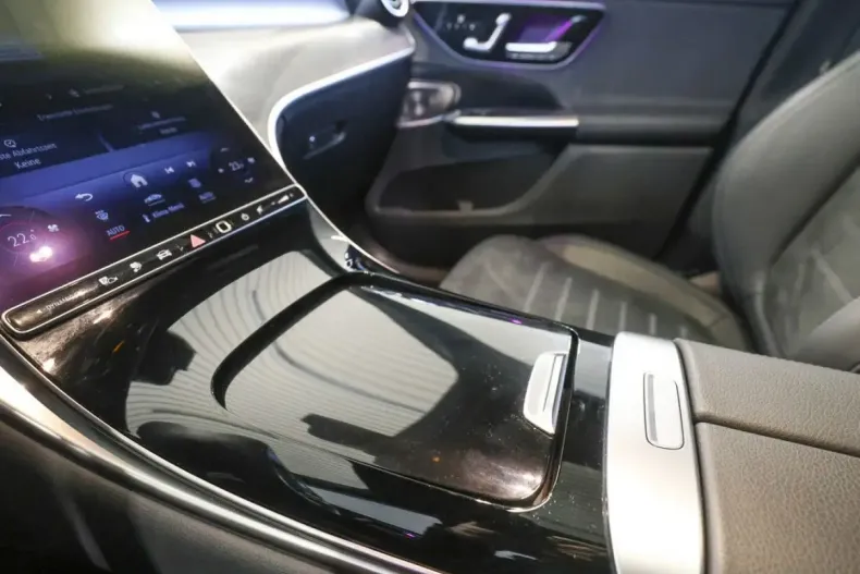 Mercedes-Benz GLC 400 din 2024 cu 29.885 km - oferta MER150364 - foto 13