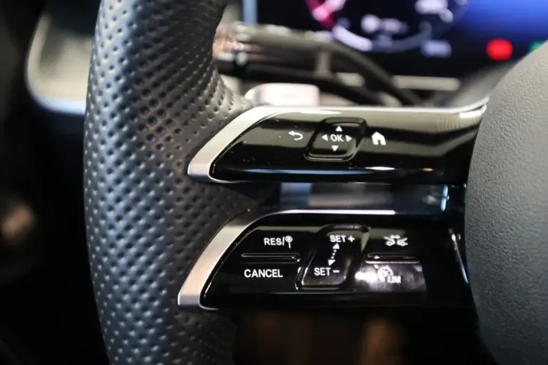 Mercedes-Benz GLC 400 din 2024 cu 29.885 km - oferta MER150364 - foto 17