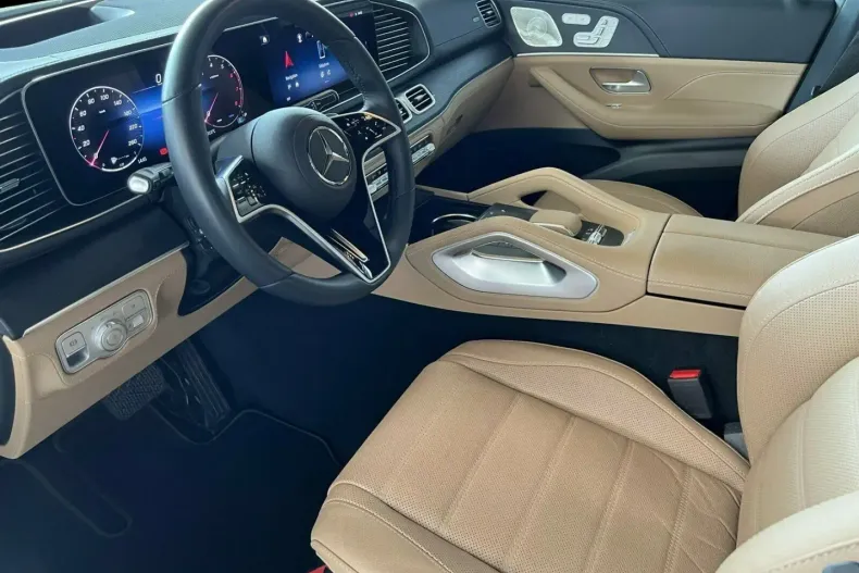 Mercedes-Benz GLE 450 din 2025 cu 7.868 km - oferta MER150365 - foto 7