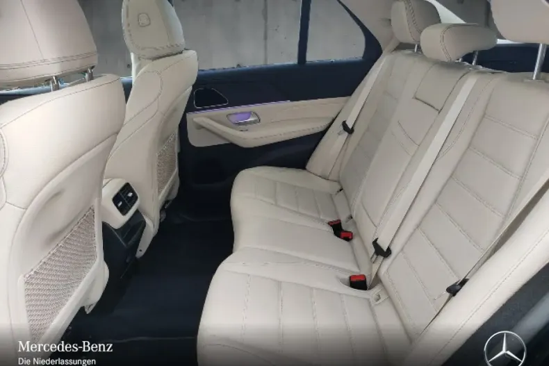 Mercedes-Benz GLE 350 din 2022 cu 61.521 km - oferta MER150367 - foto 9