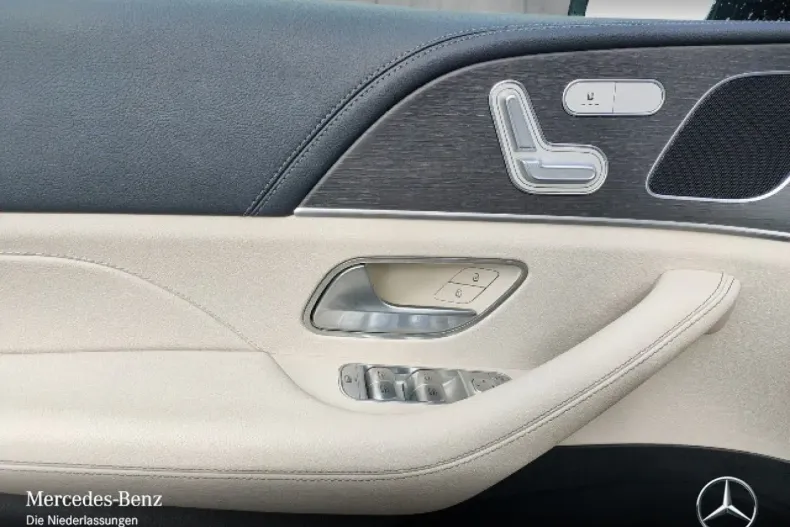 Mercedes-Benz GLE 350 din 2022 cu 61.521 km - oferta MER150367 - foto 14