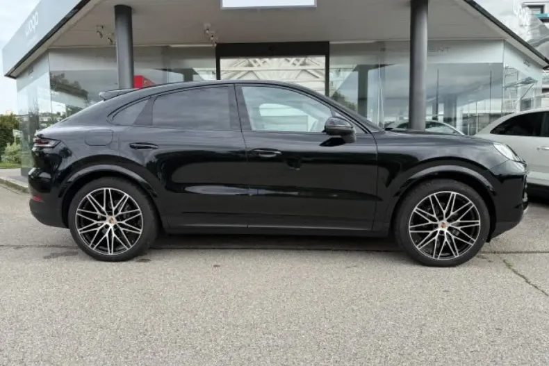 Porsche Cayenne din 2025 cu 30 km - oferta POR150370 - foto 3