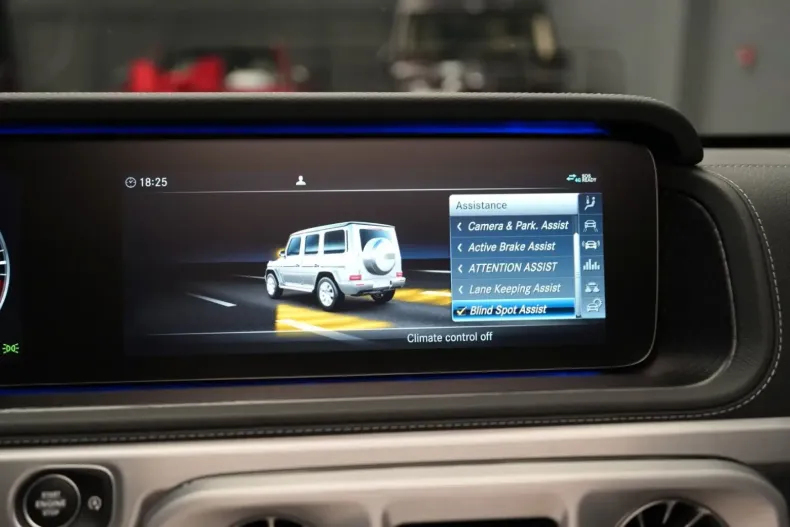 Mercedes-Benz G 400 din 2023 cu 9.200 km - oferta MER150383 - foto 23