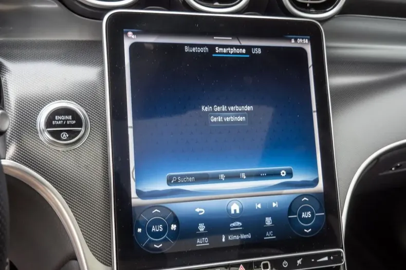 Mercedes-Benz GLC 220 din 2023 cu 7.916 km - oferta MER150404 - foto 10