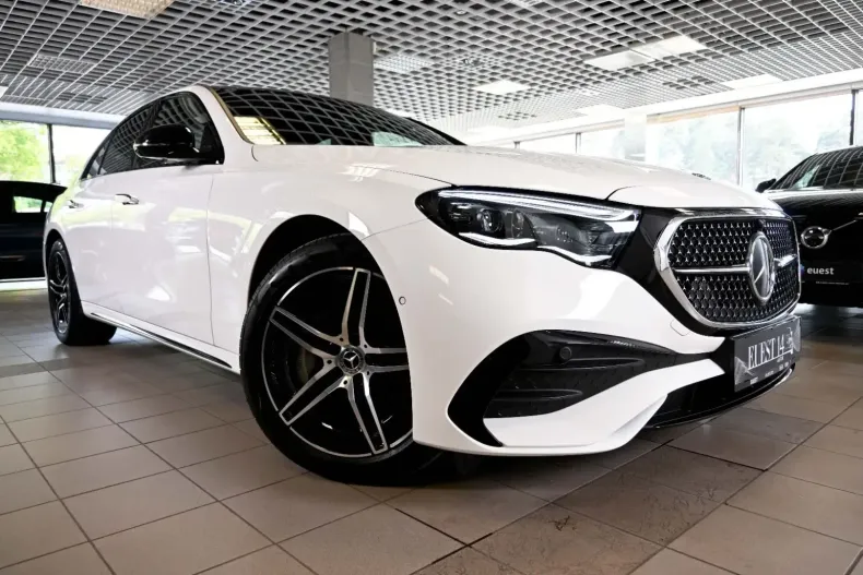 Mercedes-Benz E 300 din 2024 cu 8.500 km - oferta MER150415 - foto 1