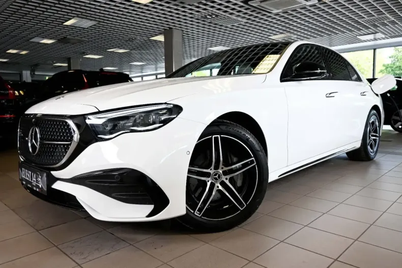 Mercedes-Benz E 300 din 2024 cu 8.500 km - oferta MER150415 - foto 4