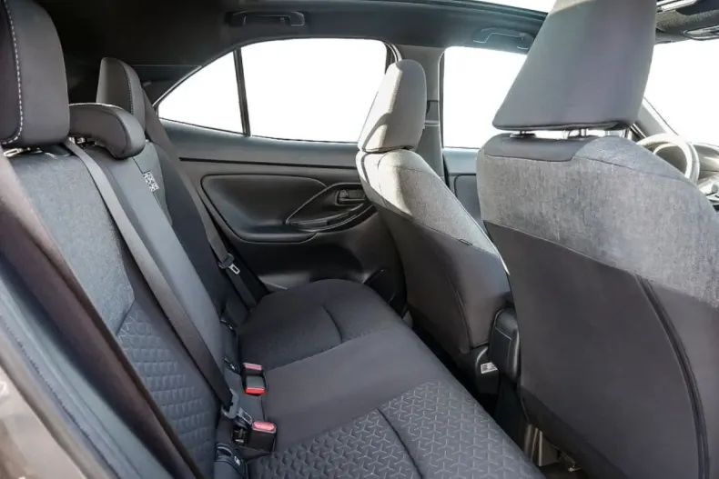 Toyota Yaris Cross din 2023 cu 29.189 km - oferta TOY150418 - foto 9