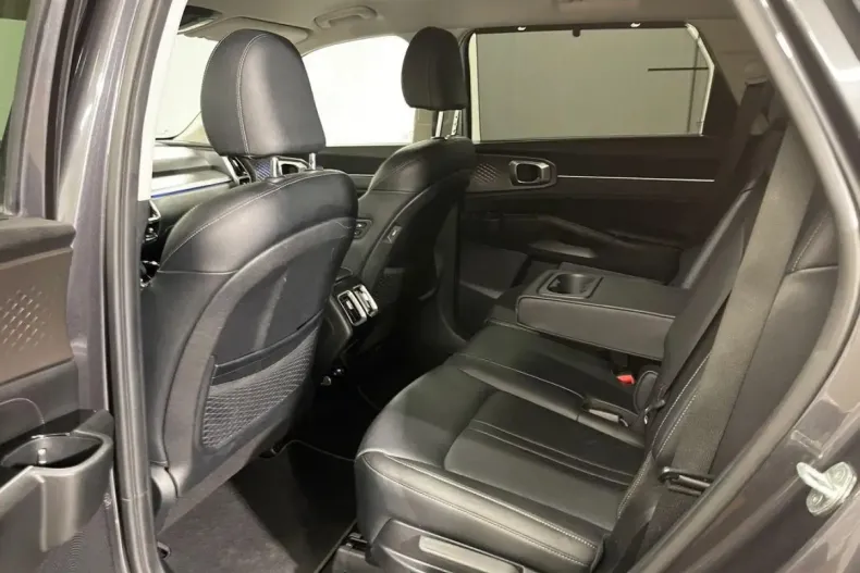 Kia Sorento din 2021 cu 102.531 km - oferta KIA150419 - foto 11