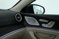 Mercedes-Benz CLS 300 din 2022 cu 52.028 km - oferta MER150421 - foto 17