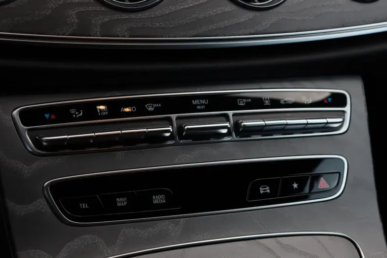 Mercedes-Benz CLS 400 din 2022 cu 54.500 km - oferta MER150422 - foto 19