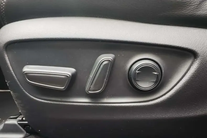 Toyota RAV4 din 2021 cu 149.000 km - oferta TOY150433 - foto 12