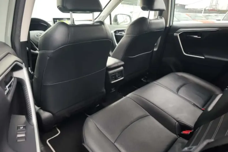 Toyota RAV4 din 2021 cu 149.000 km - oferta TOY150433 - foto 13