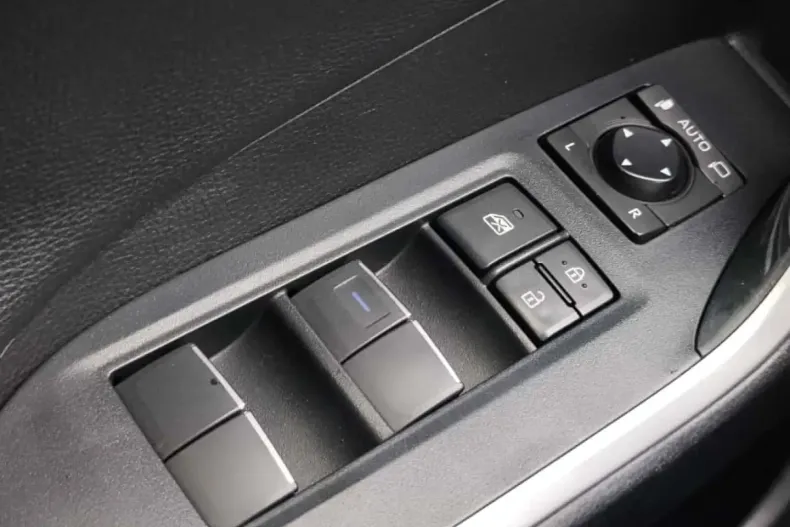 Toyota RAV4 din 2021 cu 149.000 km - oferta TOY150433 - foto 28