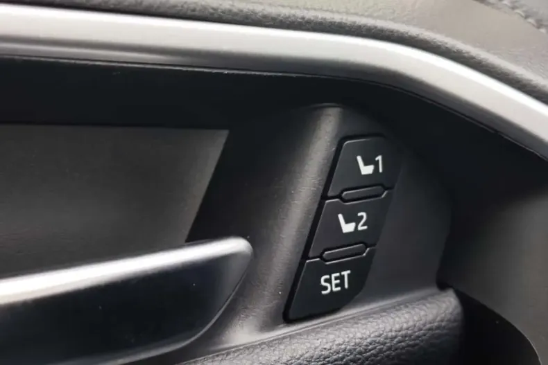 Toyota RAV4 din 2021 cu 149.000 km - oferta TOY150433 - foto 30