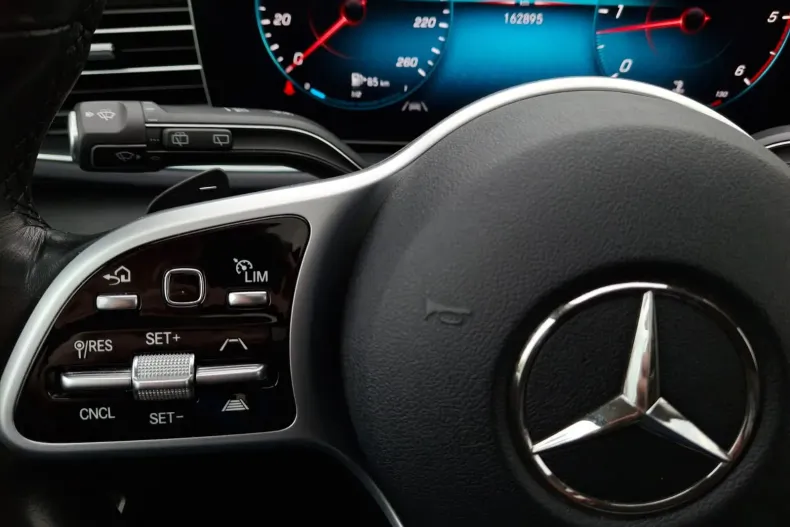 Mercedes-Benz GLE din 2019 cu 162.892 km - oferta MER150450 - foto 35