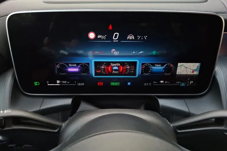 Mercedes-Benz GLC din 2023 cu 12.940 km - oferta MER150452 - foto 25