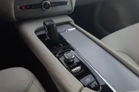 Volvo XC90 din 2019 cu 125.750 km - oferta VOL150454 - foto 28