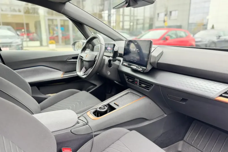 Cupra Born din 2023 cu 44.950 km - oferta CUP150457 - foto 12