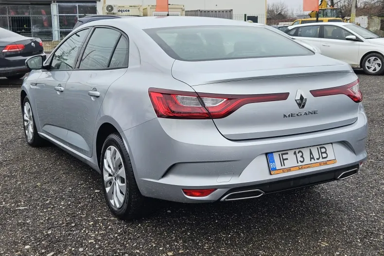 Renault Megane din 2021 cu 67.286 km - oferta REN150458 - foto 4