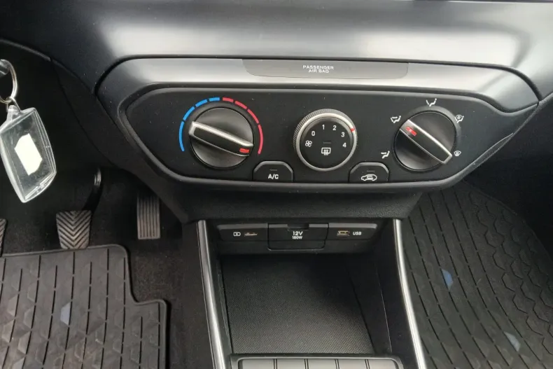 Hyundai BAYON din 2021 cu 76.600 km - oferta HYU150463 - foto 9