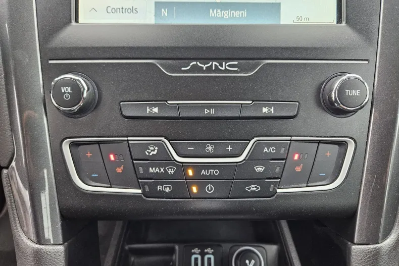 Ford Mondeo din 2021 cu 89.946 km - oferta FOR150466 - foto 9