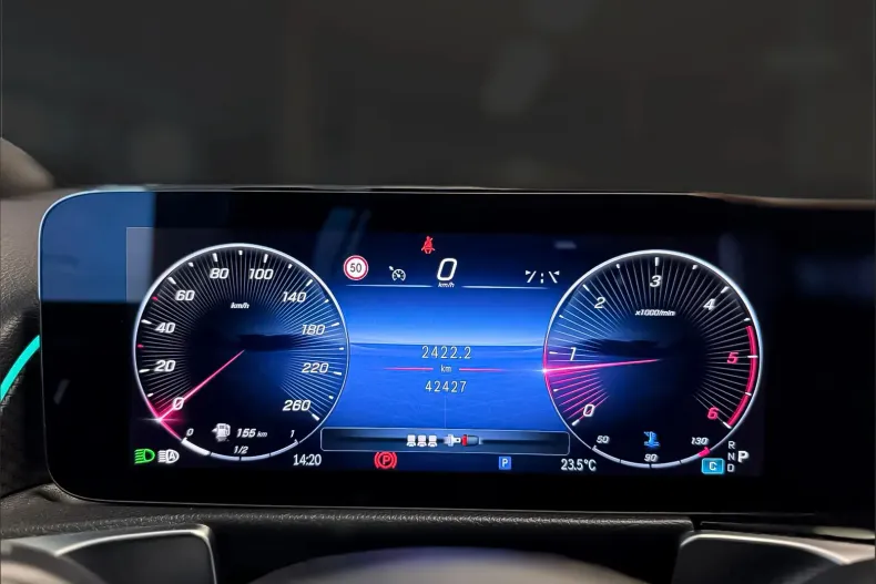 Mercedes-Benz GLB din 2024 cu 42.600 km - oferta MER150470 - foto 25